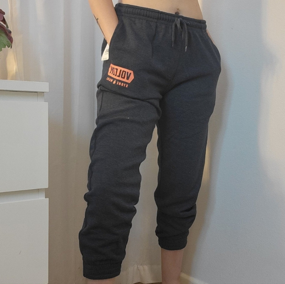 Nwt volcom Sweat pants